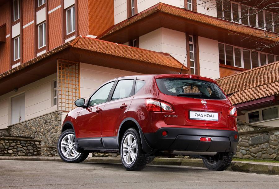  Nissan Qashqai 2010 года  (фото 132 из 204)